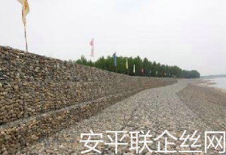 加筋石籠網(wǎng)